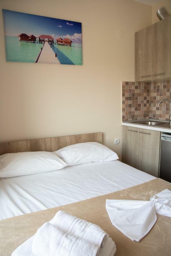 Olympic Coast Apartment Olympiaki Akti Exterior photo